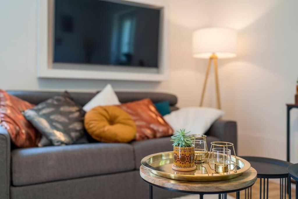 Eg Rechts -Wunderschone 80M² Grosse 3-Zimmer City Wohnung Nahe Salzburg Freilassing Exteriér fotografie