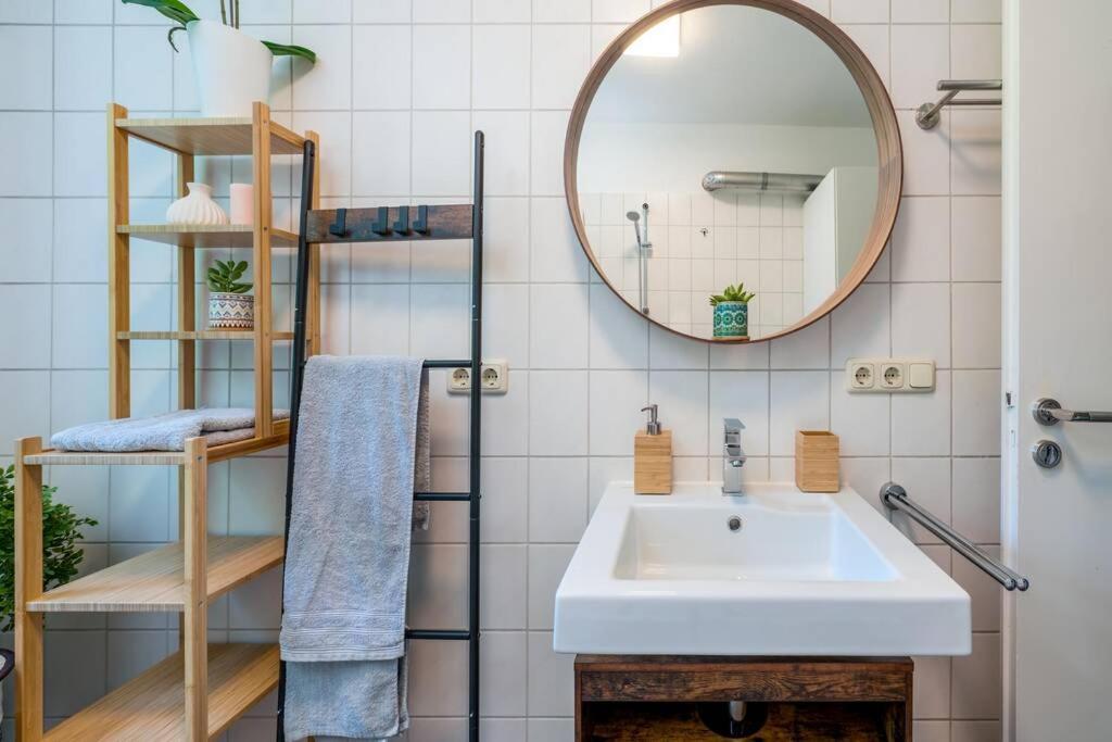 Eg Rechts -Wunderschone 80M² Grosse 3-Zimmer City Wohnung Nahe Salzburg Freilassing Exteriér fotografie